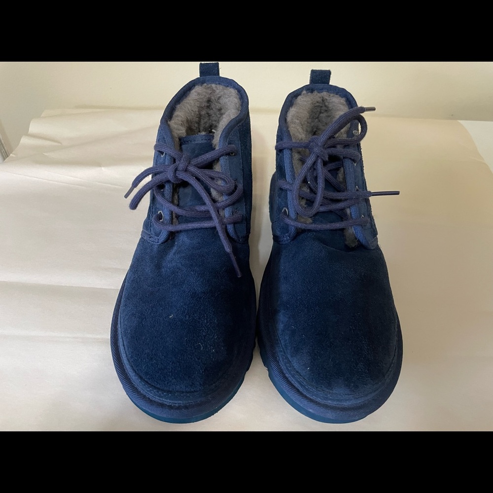 COPY - Mens UGG Neumel boots size 9